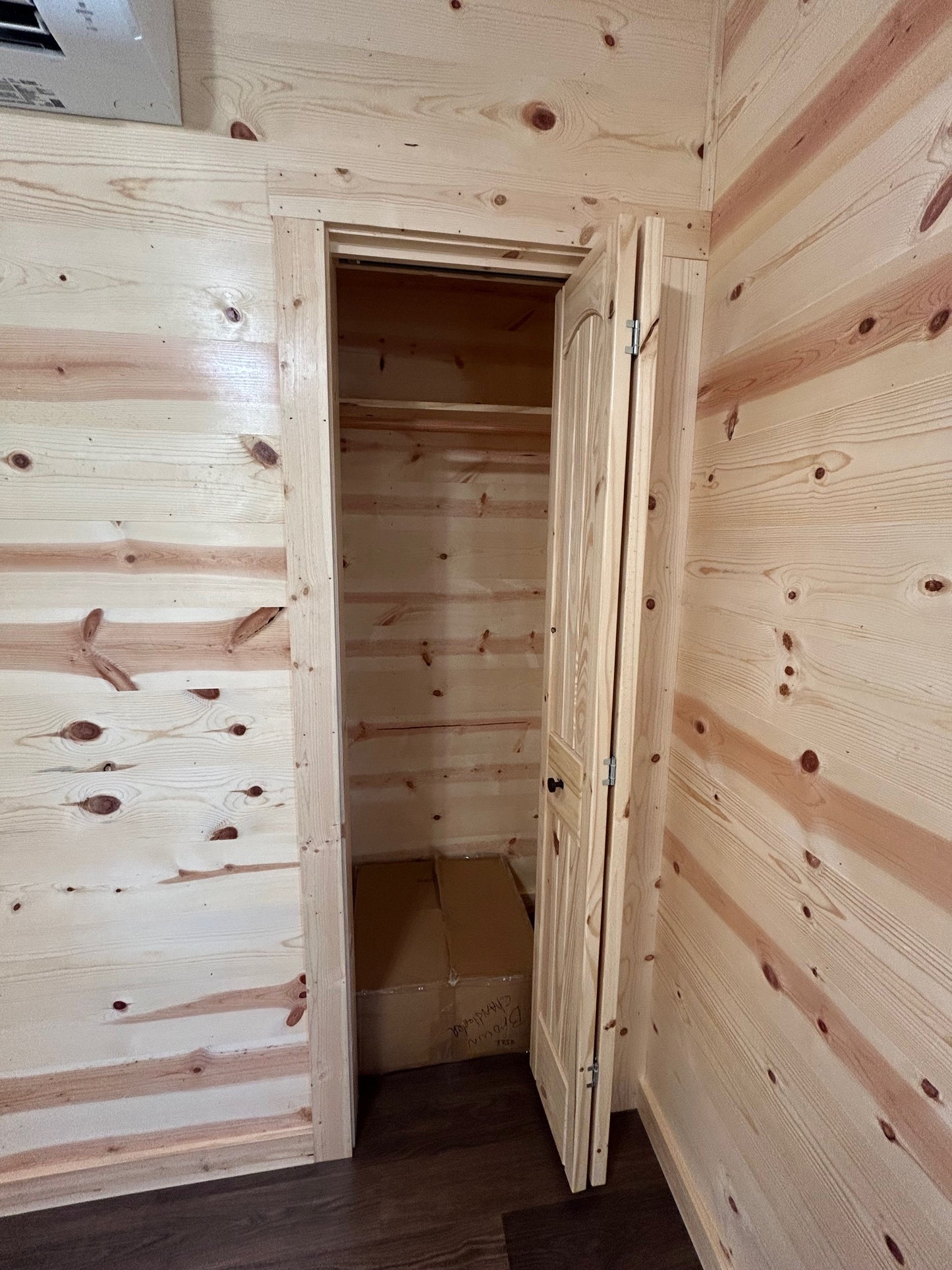 The Smoky Mountain Cabin Series (INDIANA PRICING)